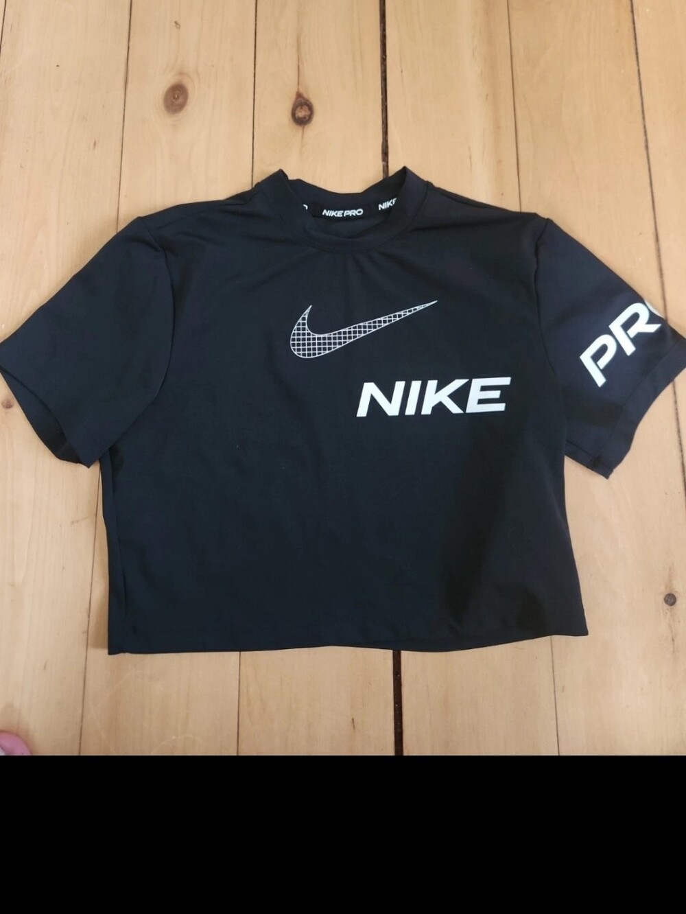 Nike Pro Dri-FIT Women's Cropped Training T-Shirt Black Size L